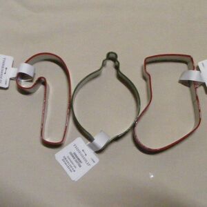 new Threshold Christmas COOKIE CUTTERS, Set of 6, Silver Metal